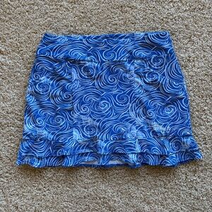 Tzu Tzu Easy Breezy Blue and White Patterned‎ Skort Small